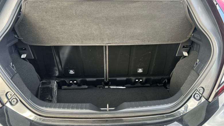 Toyota Aygo X 1.0 VVT-i Edge 5dr Petrol Hatchback